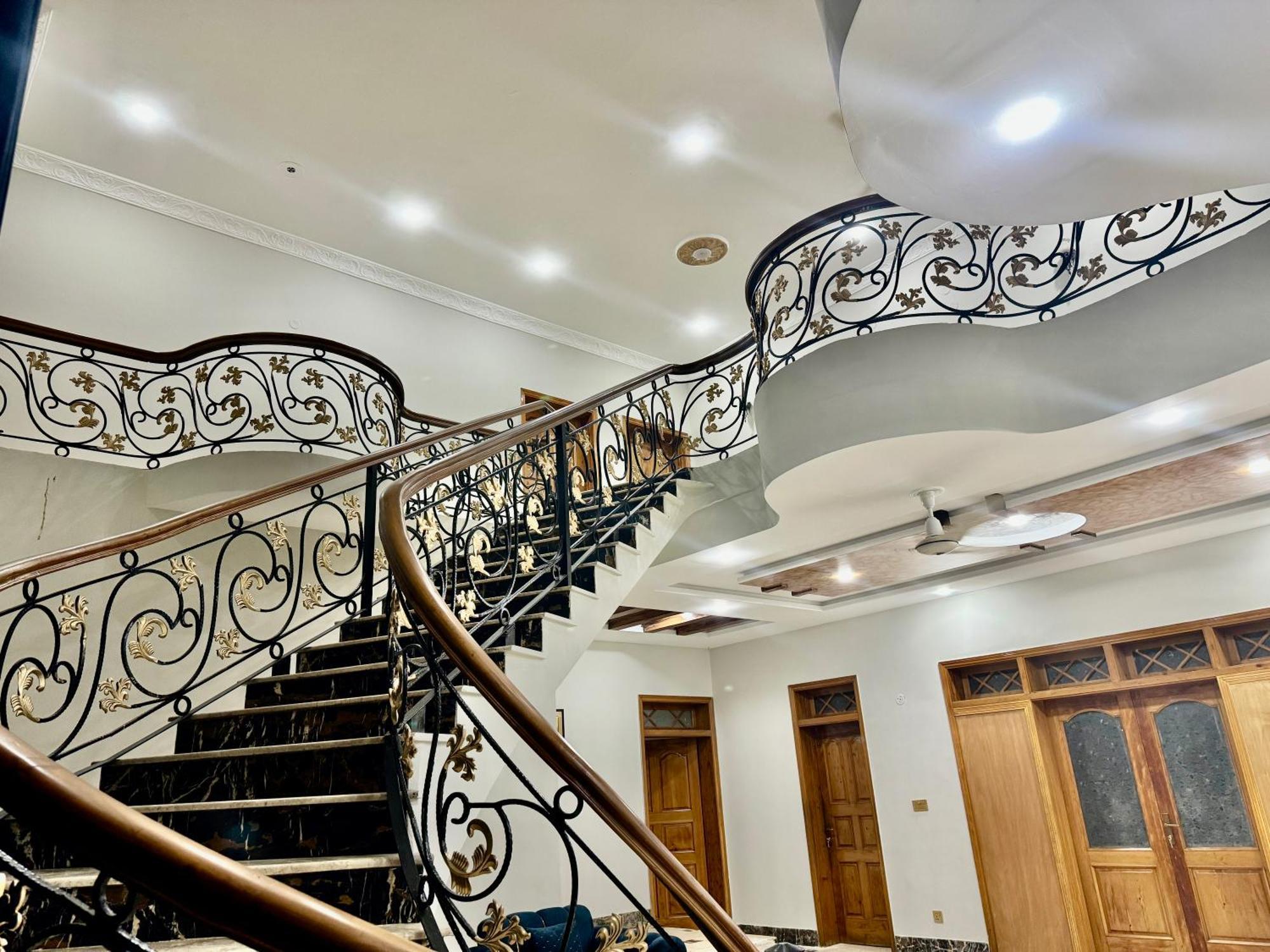Royal Executive Inn Guest House Islamabad Luaran gambar